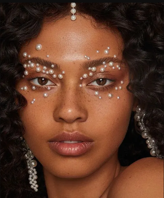 Spring 2020 Beauty Trends To Try While Bored At Home