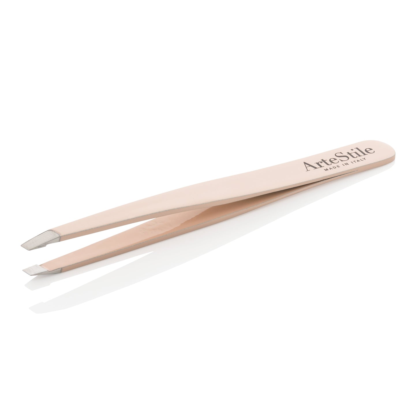 Pro Kit in Sand: Slant & Point Tip Tweezers + Brow Scissors